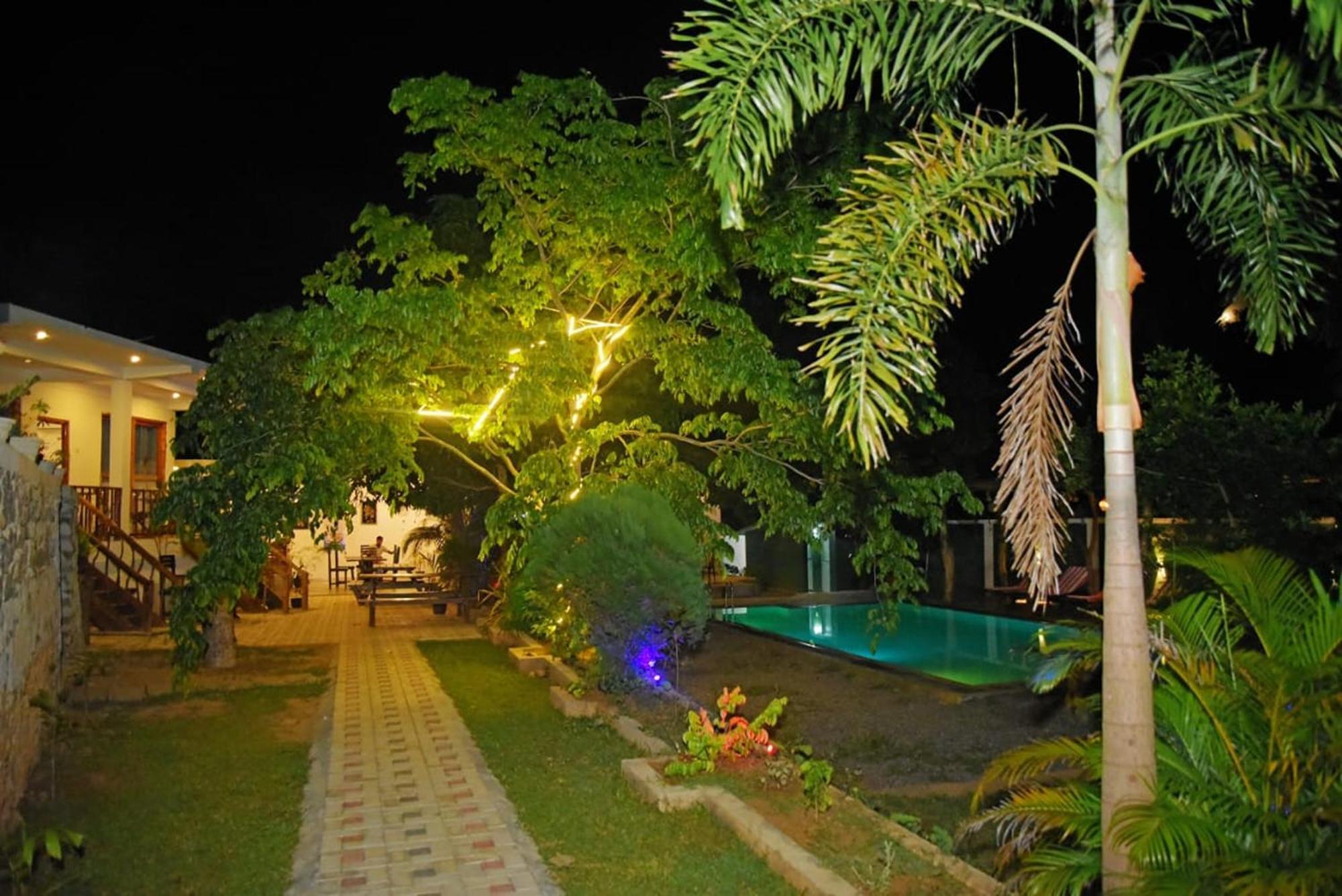 Lily Resort Udawalawe Exterior foto